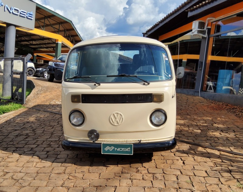 KOMBI 1.4 MI FURGÃO 8V FLEX 3P MANUAL - 1993 - NãO-ME-TOQUE