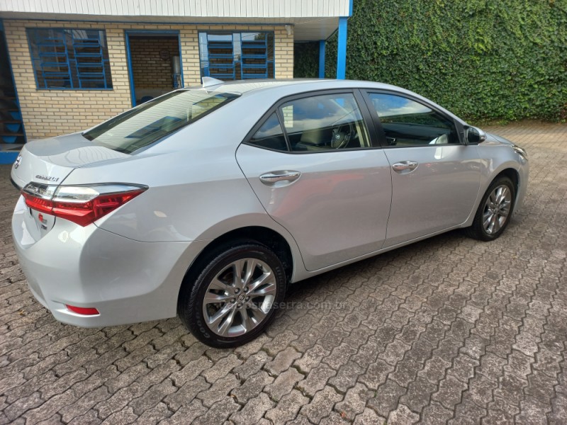 COROLLA 2.0 XEI 16V FLEX 4P AUTOMÁTICO - 2019 - CAXIAS DO SUL