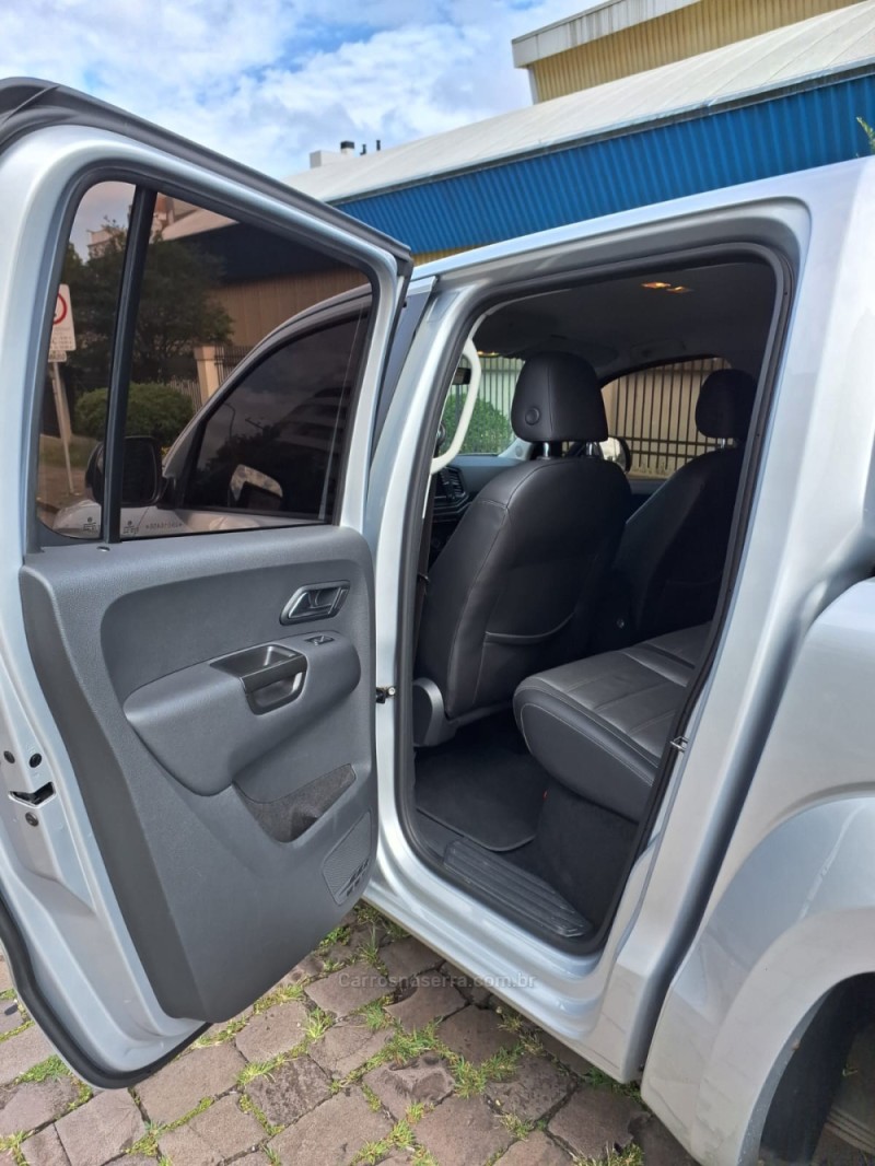 AMAROK 2.0 HIGHLINE 4X4 CD 16V TURBO INTERCOOLER DIESEL 4P AUTOMÁTICO - 2018 - CAXIAS DO SUL