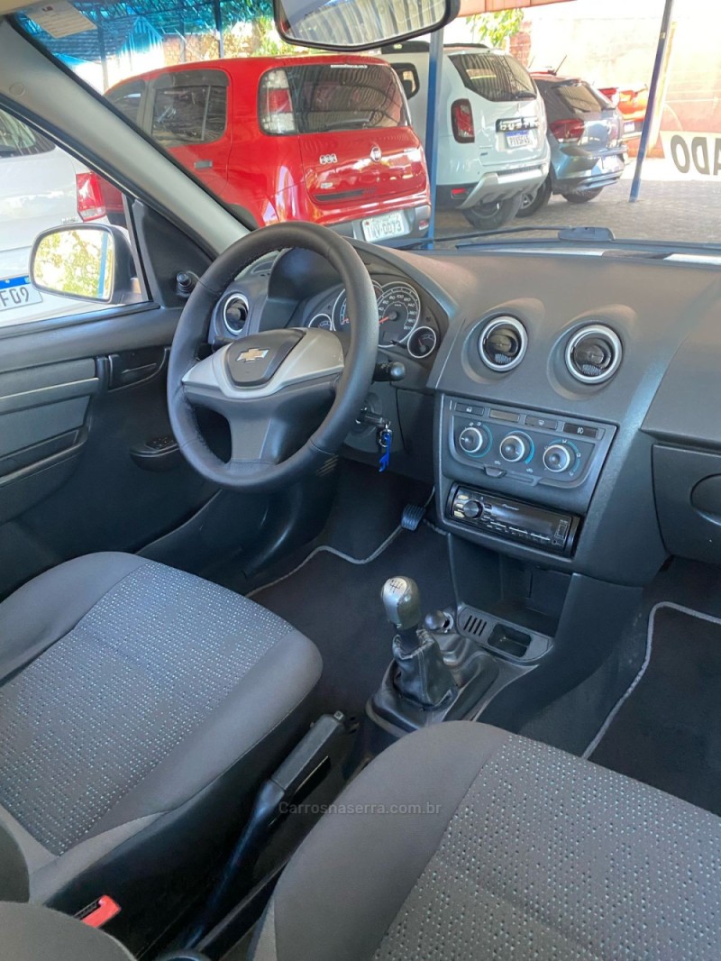 CELTA 1.0 MPFI LT 8V FLEX 4P MANUAL - 2014 - CANELA