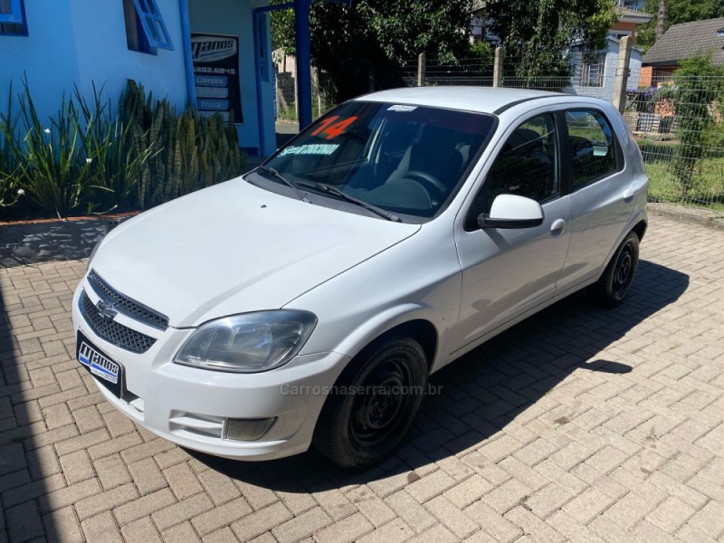 CELTA 1.0 MPFI LT 8V FLEX 4P MANUAL