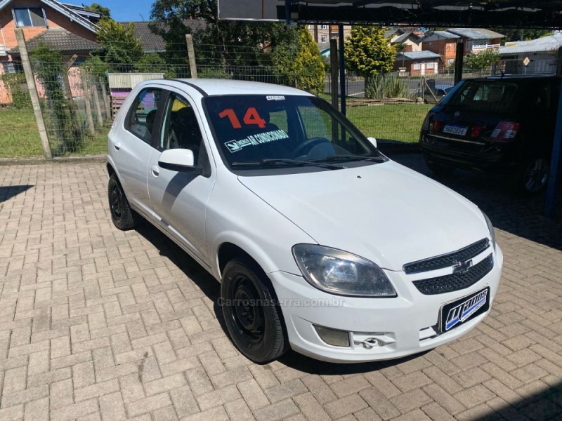 CELTA 1.0 MPFI LT 8V FLEX 4P MANUAL - 2014 - CANELA