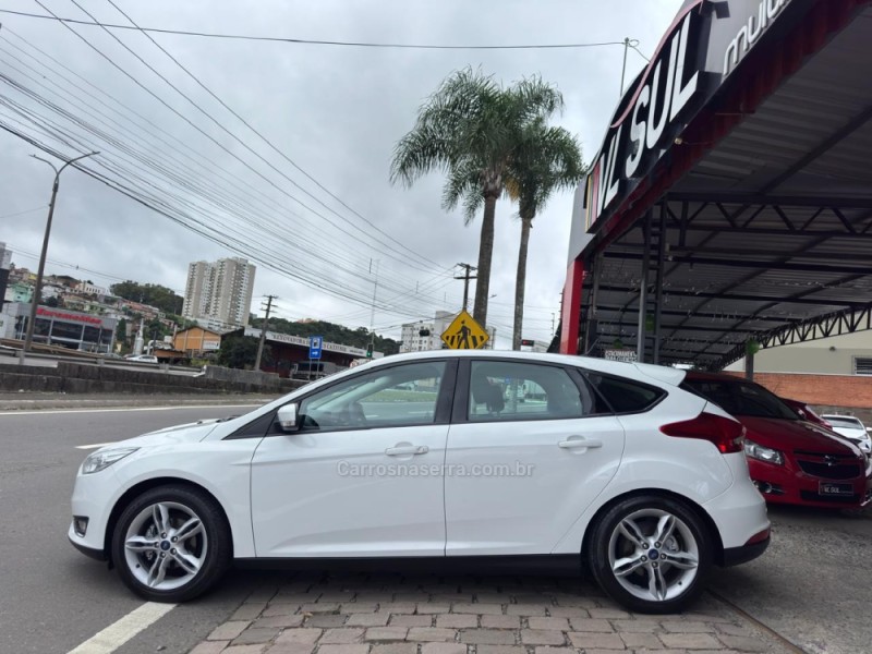 FOCUS 1.6 SE 8V FLEX 4P MANUAL - 2017 - CAXIAS DO SUL