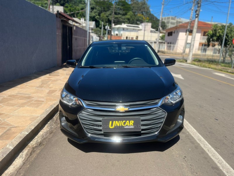 ONIX 1.0 LTZ 12V TURBO FLEX 4P MANUAL - 2021 - PASSO FUNDO