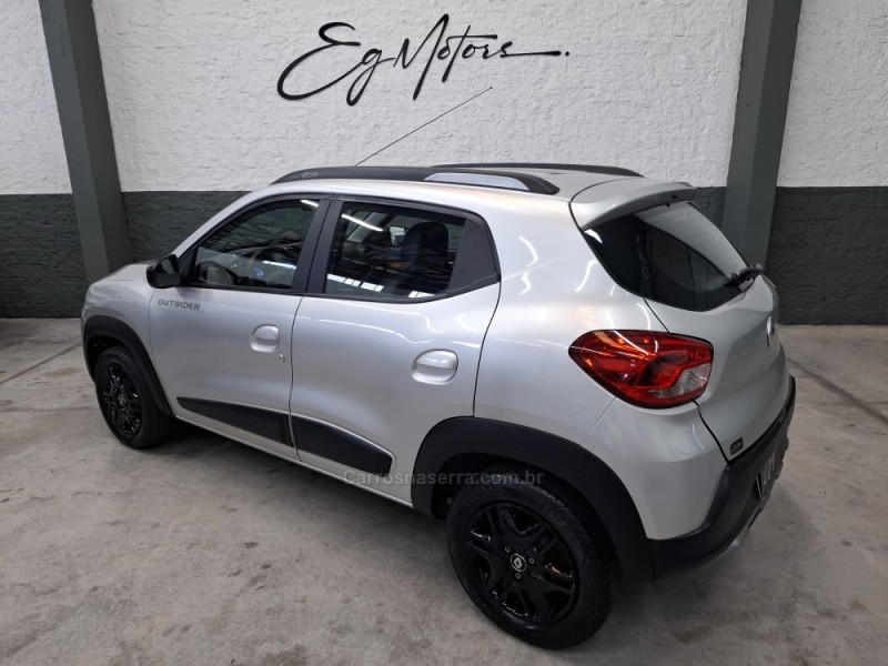 KWID 1.0 12V OUTSIDER FLEX 4P MANUAL - 2022 - BENTO GONçALVES