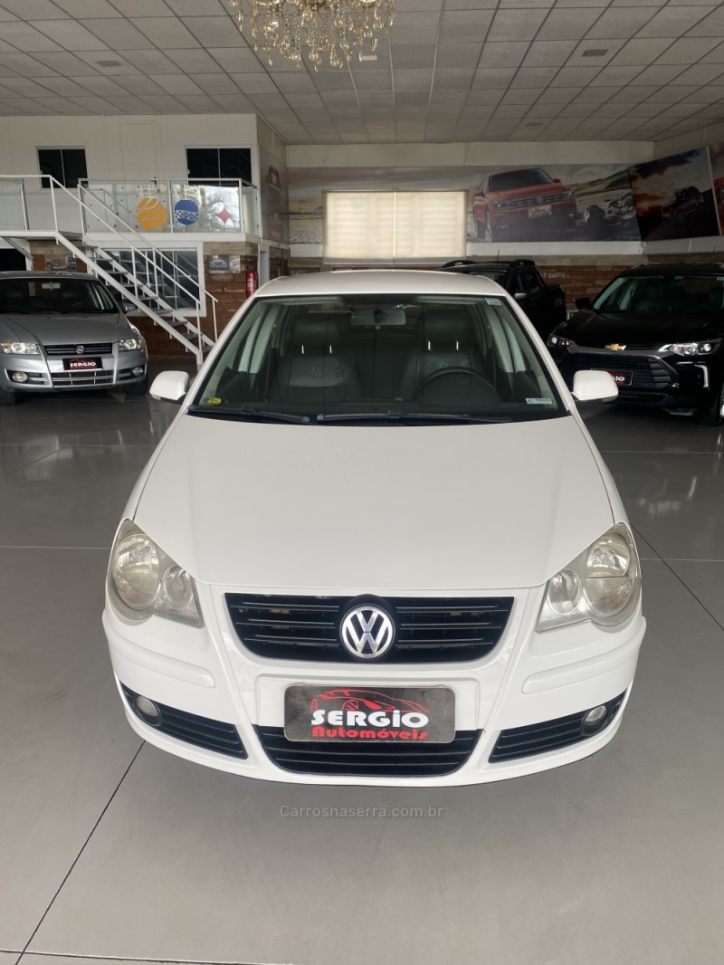 POLO 1.6 MI 8V FLEX 4P MANUAL - 2012 - PAROBé