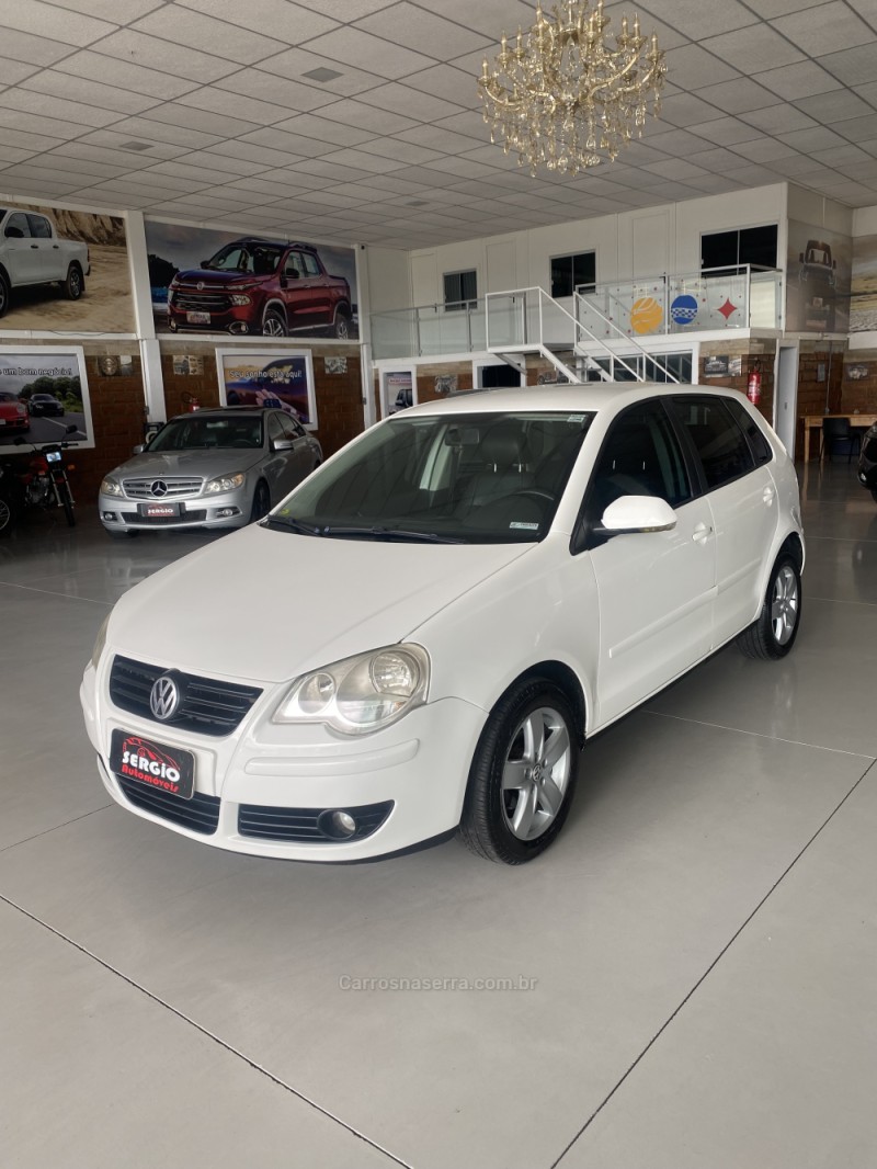 POLO 1.6 MI 8V FLEX 4P MANUAL - 2012 - PAROBé