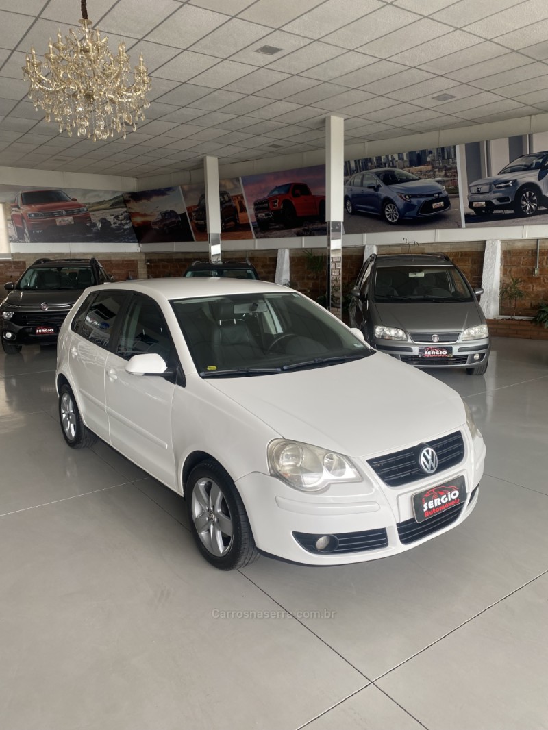 POLO 1.6 MI 8V FLEX 4P MANUAL - 2012 - PAROBé