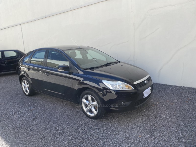 FOCUS 1.6 GLX 16V FLEX 4P MANUAL - 2011 - CAXIAS DO SUL