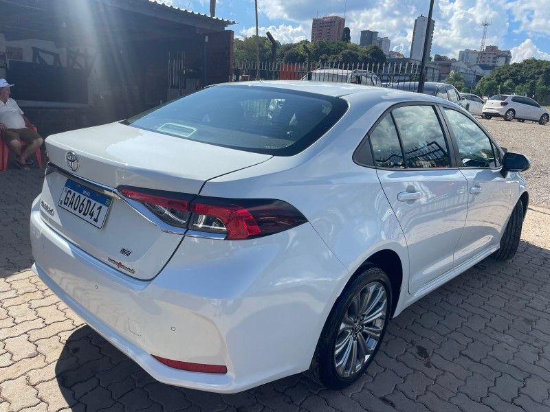 COROLLA 2.0 XEI 16V FLEX 4P AUTOMÁTICO - 2023 - CAXIAS DO SUL