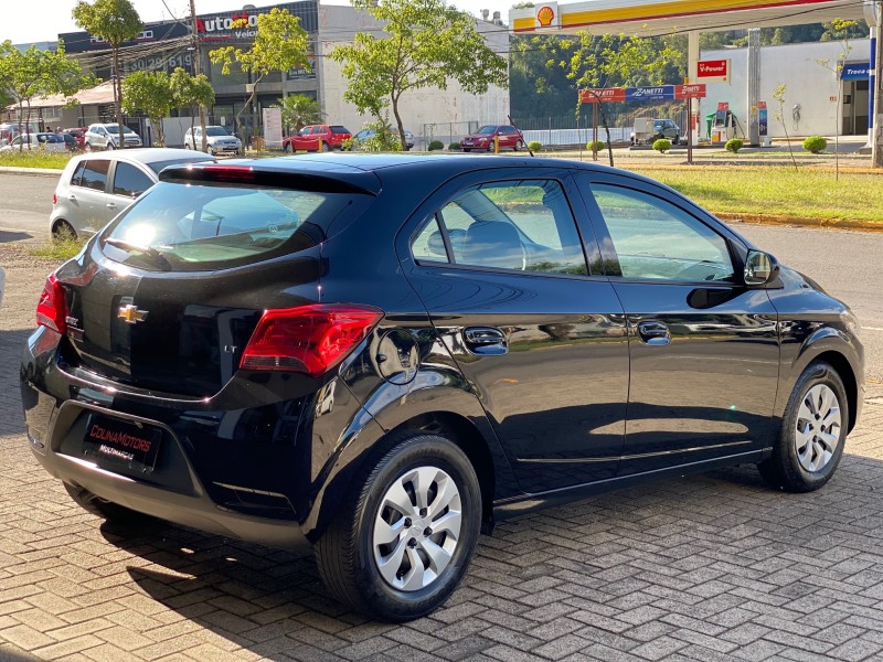 ONIX 1.0 MPFI LT 8V FLEX 4P MANUAL - 2019 - CAXIAS DO SUL