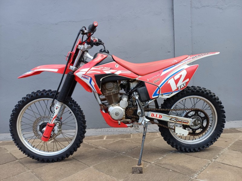 CRF 230F  - 2017 - PASSO FUNDO