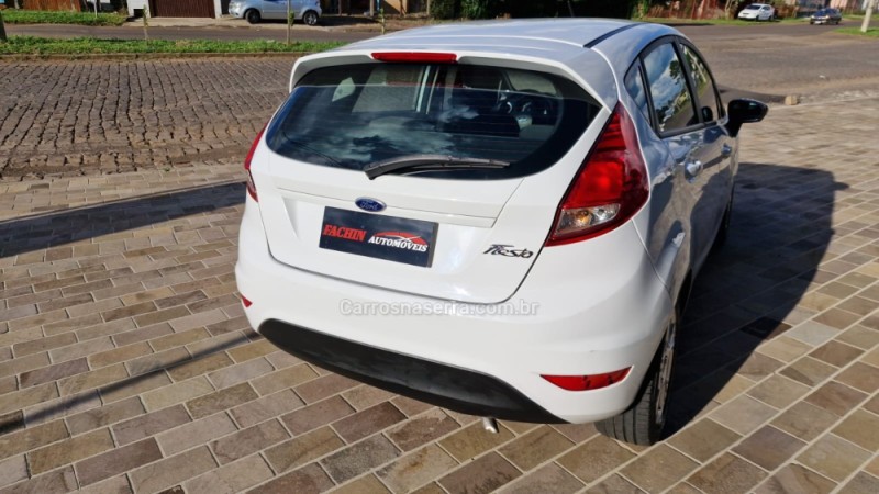 FIESTA 1.5 SE HATCH 16V FLEX 4P MANUAL - 2015 - VACARIA