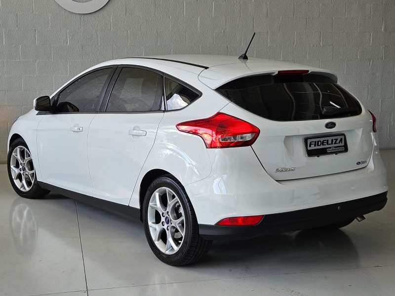 FOCUS 2.0 SE HATCH 16V FLEX 4P AUTO - 2019 - FARROUPILHA