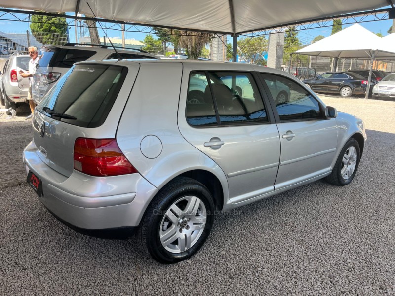 GOLF 1.6 MI 8V GASOLINA 4P MANUAL - 2002 - CAXIAS DO SUL