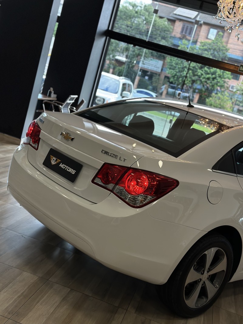 CRUZE 1.8 LT 16V FLEX 4P AUTOMÁTICO - 2013 - CAXIAS DO SUL