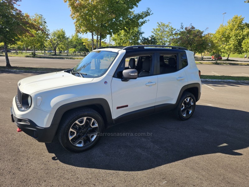 RENEGADE 2.0 16V TURBO DIESEL TRAILHAWK 4P 4X4 AUTOMÁTICO - 2016 - BENTO GONçALVES