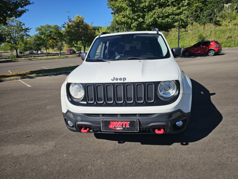 RENEGADE 2.0 16V TURBO DIESEL TRAILHAWK 4P 4X4 AUTOMÁTICO - 2016 - BENTO GONçALVES