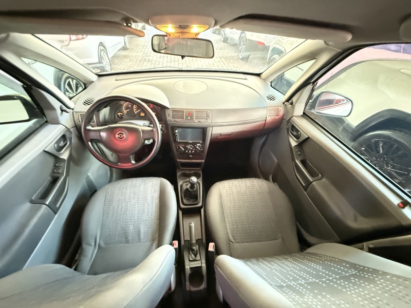 MERIVA 1.8 MPFI JOY 8V FLEX 4P MANUAL - 2008 - NOVA PETRóPOLIS