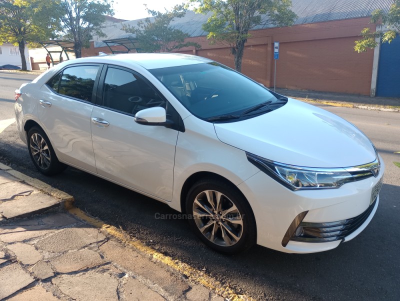 COROLLA 2.0 XEI 16V FLEX 4P AUTOMÁTICO - 2018 - FLORES DA CUNHA