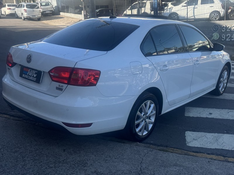 JETTA 2.0 COMFORTLINE FLEX 4P TIPTRONIC - 2014 - CAXIAS DO SUL