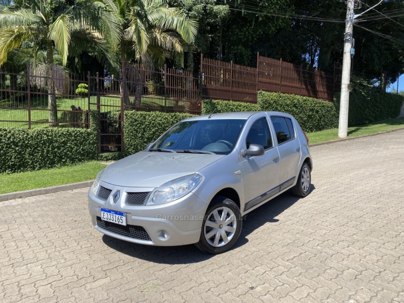 SANDERO 1.0 EXPRESSION 16V FLEX 4P MANUAL