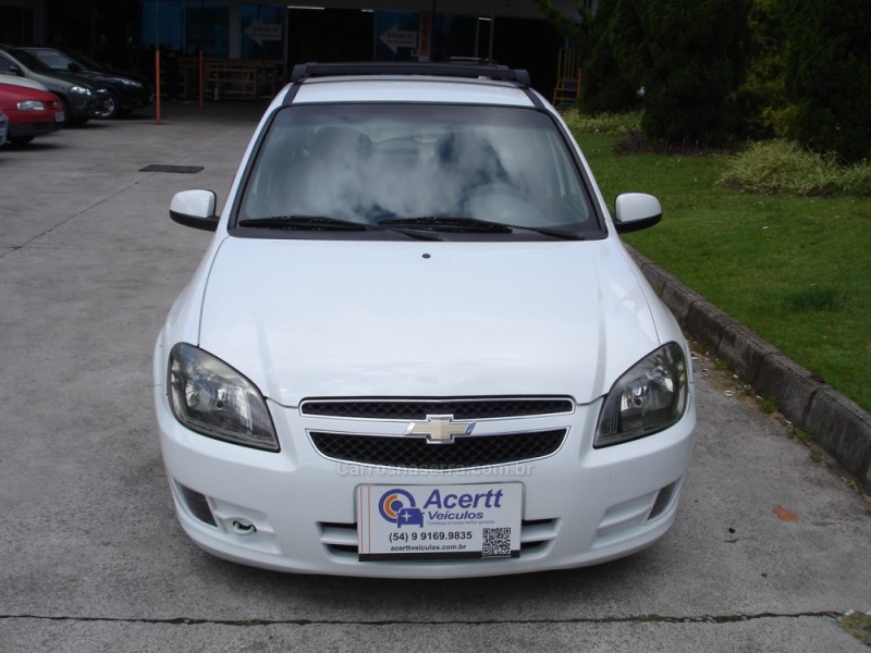 CELTA 1.0 MPFI LT 8V FLEX 4P MANUAL - 2014 - CAXIAS DO SUL