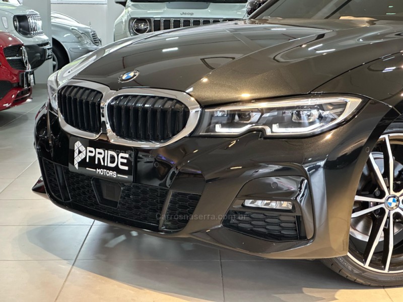 320I 2.0 M SPORT 16V TURBO GASOLINA 4P AUTOMÁTICO - 2021 - CAXIAS DO SUL