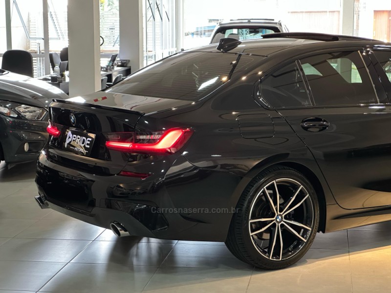 320I 2.0 M SPORT 16V TURBO GASOLINA 4P AUTOMÁTICO - 2021 - CAXIAS DO SUL