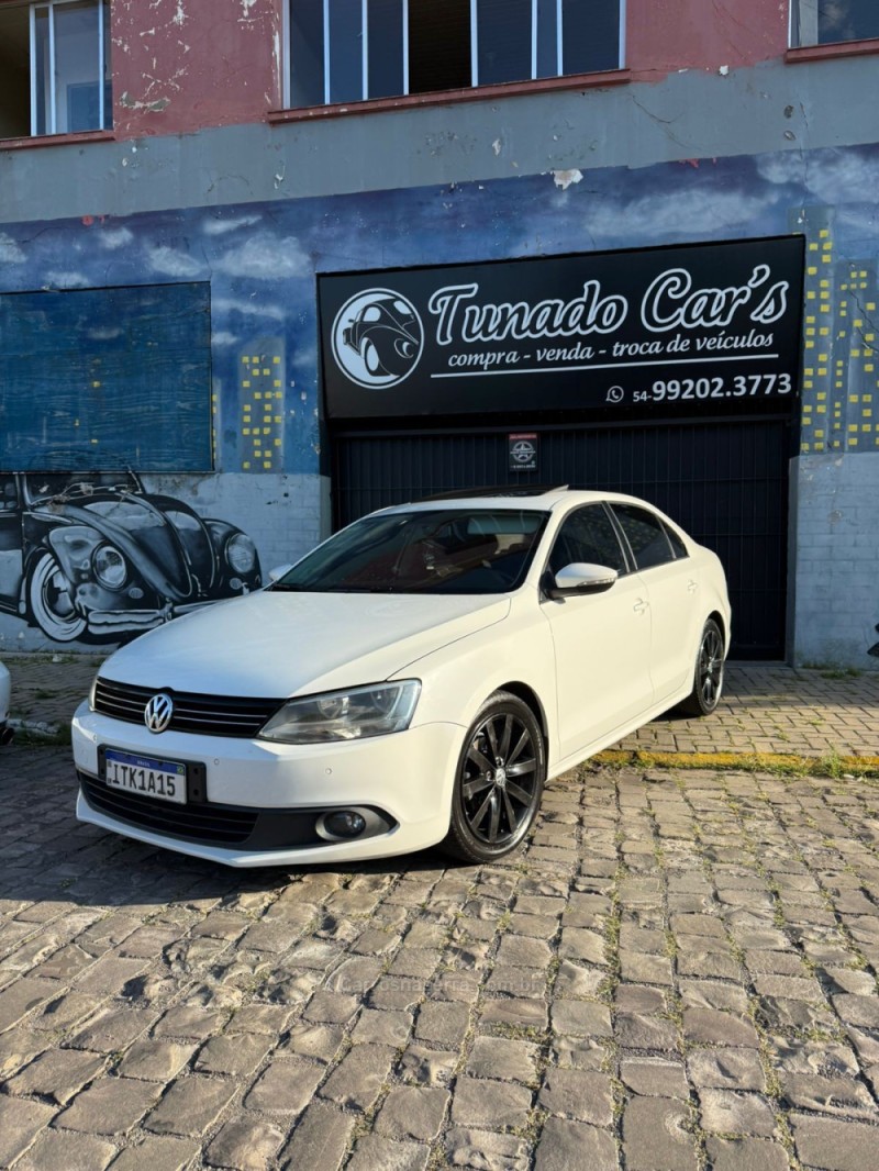 JETTA 2.0 COMFORTLINE FLEX 4P MANUAL - 2012 - CAXIAS DO SUL