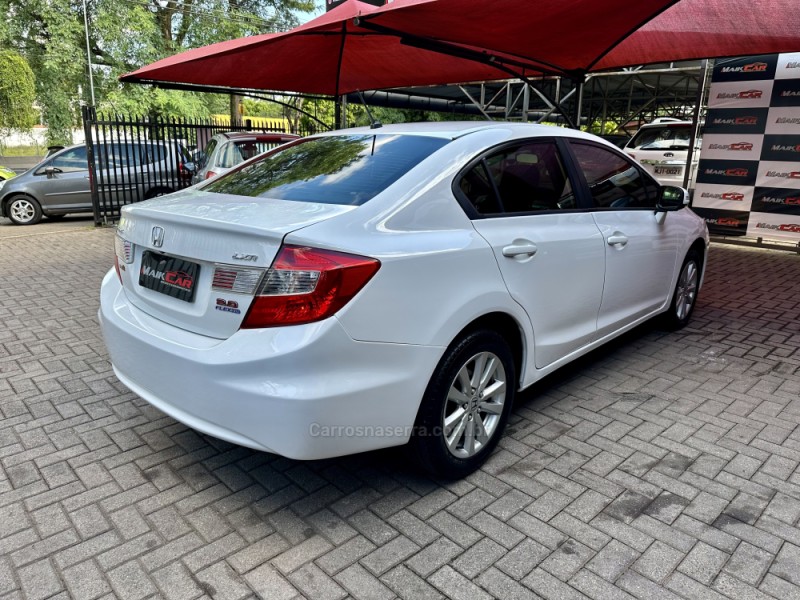 CIVIC 2.0 LXR 16V FLEX 4P AUTOMÁTICO - 2014 - ESTâNCIA VELHA