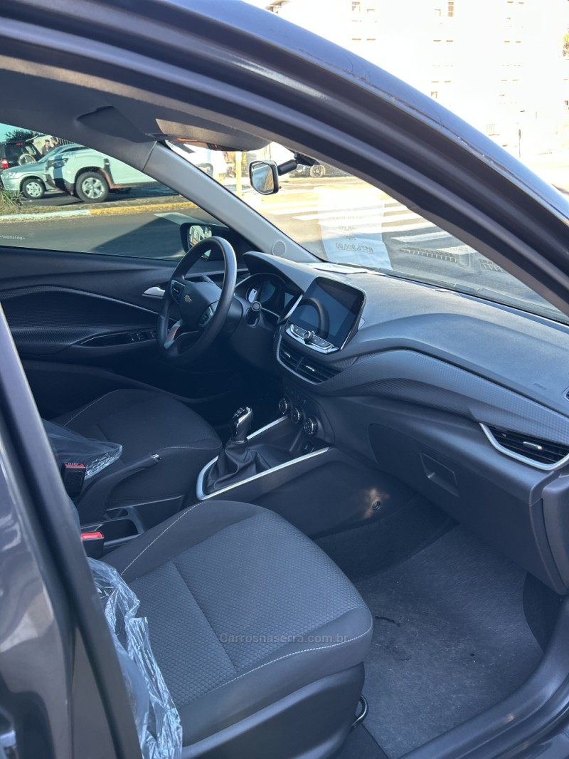 ONIX 1.0 LT 12V FLEX 4P MANUAL - 2024 - CARAZINHO