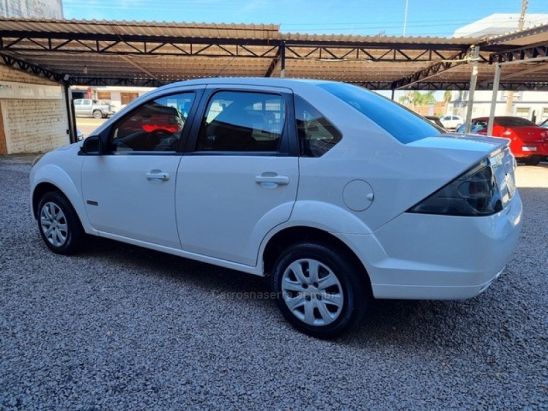 FIESTA 1.6 SE SEDAN 16V FLEX 4P MANUAL - 2013 - CARAZINHO