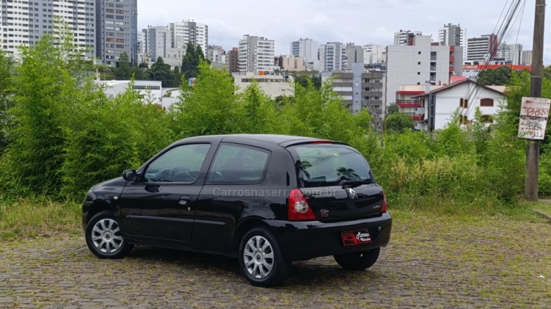 CLIO 1.0 CAMPUS 16V FLEX 2P MANUAL - 2011 - CAXIAS DO SUL