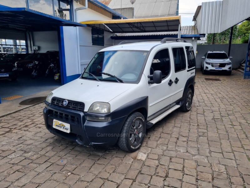 DOBLÓ 1.8 MPI ADVENTURE 8V FLEX 4P MANUAL - 2007 - VACARIA