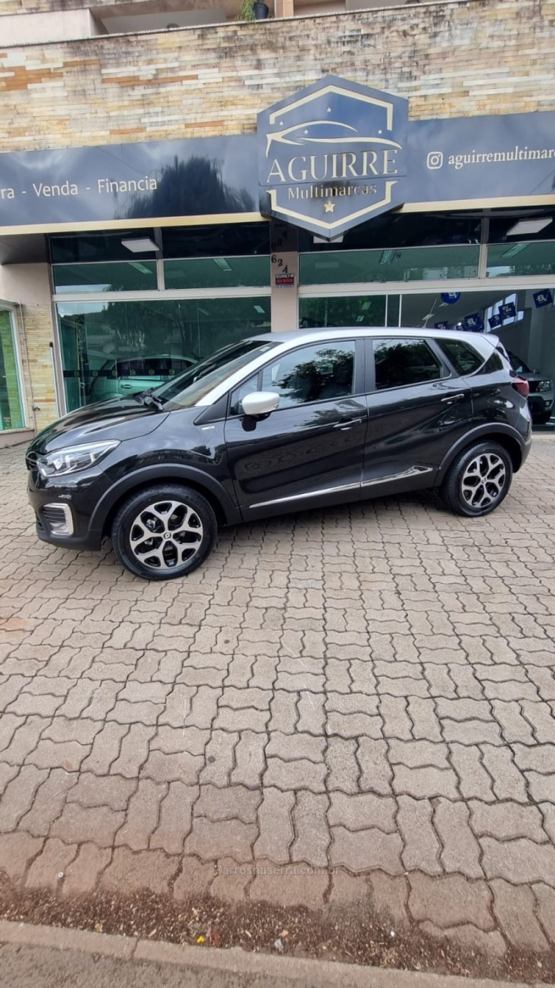 CAPTUR 1.6 16V INTENSE BOSE FLEX 4P AUTOMÁTICO - 2021 - PASSO FUNDO