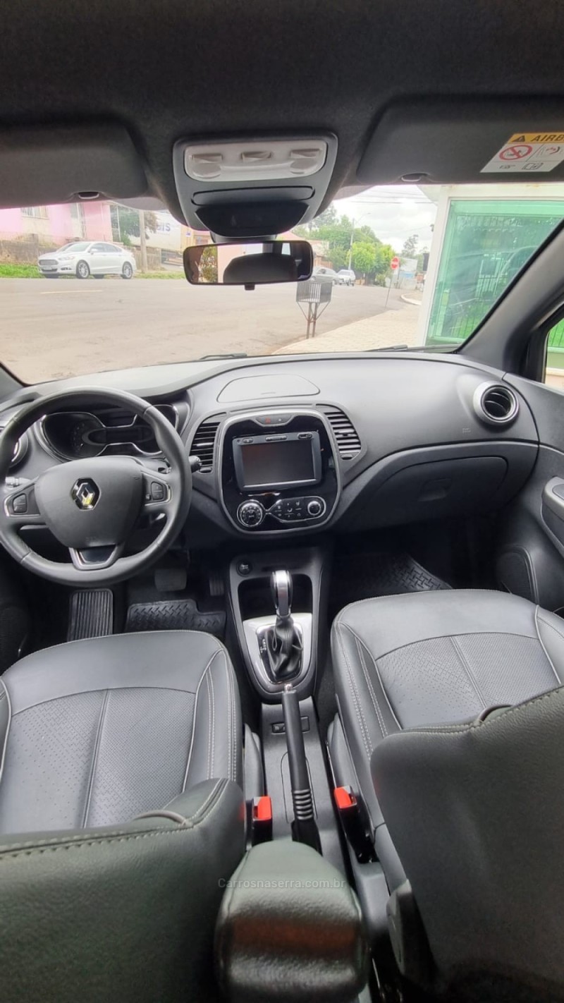 CAPTUR 1.6 16V INTENSE BOSE FLEX 4P AUTOMÁTICO - 2021 - PASSO FUNDO