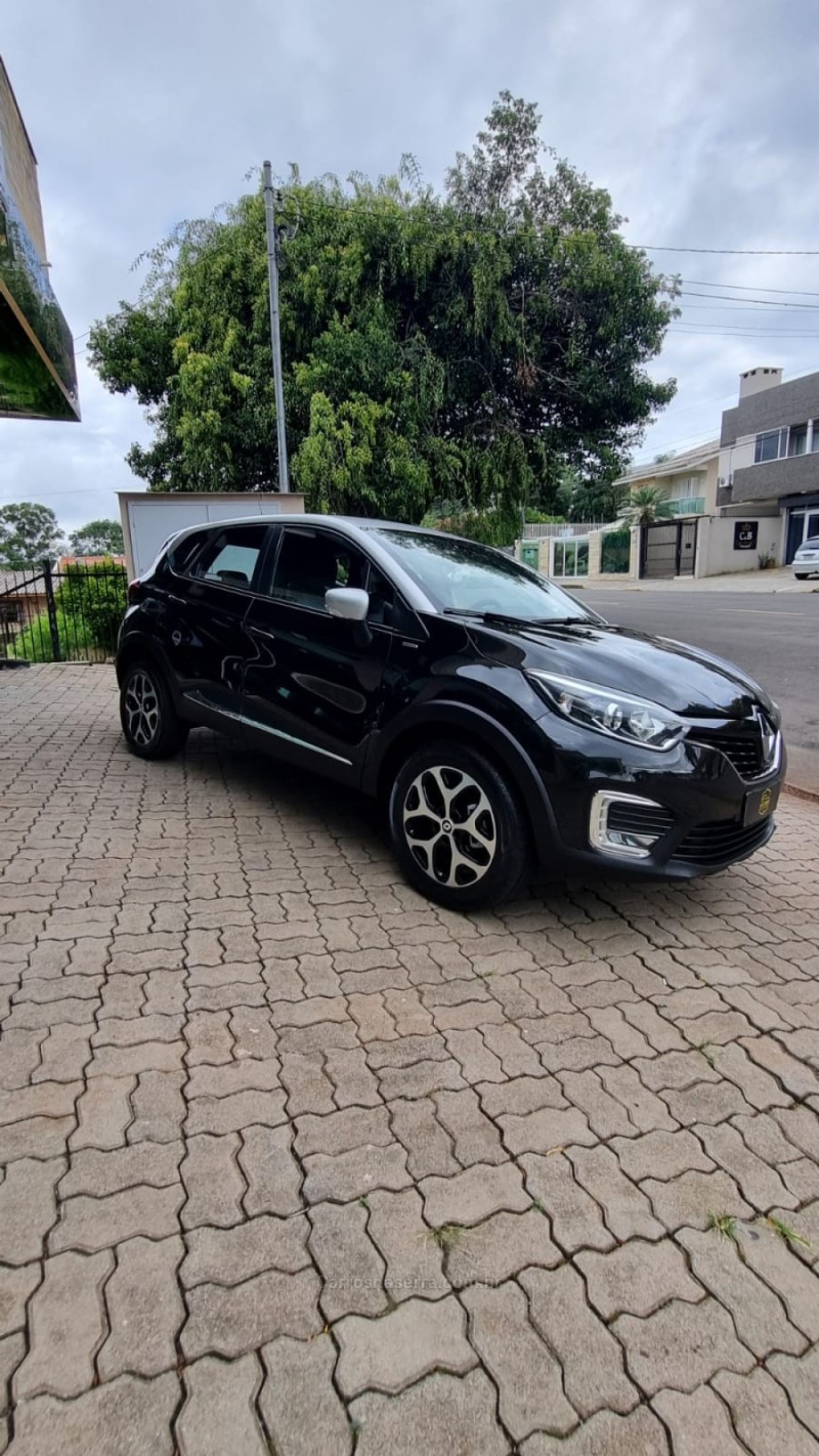 CAPTUR 1.6 16V INTENSE BOSE FLEX 4P AUTOMÁTICO - 2021 - PASSO FUNDO