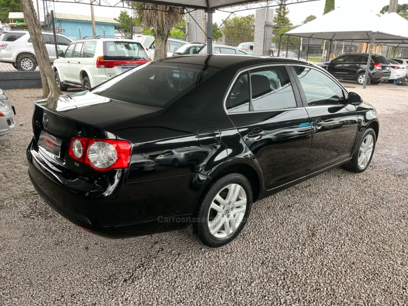 JETTA 2.5 I 20V 150CV GASOLINA 4P TIPTRONIC - 2007 - CAXIAS DO SUL