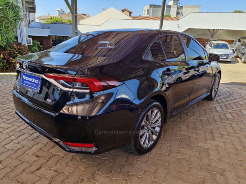 COROLLA 2.0 XEI 16V FLEX 4P AUTOMÁTICO - 2023 - LAJEADO
