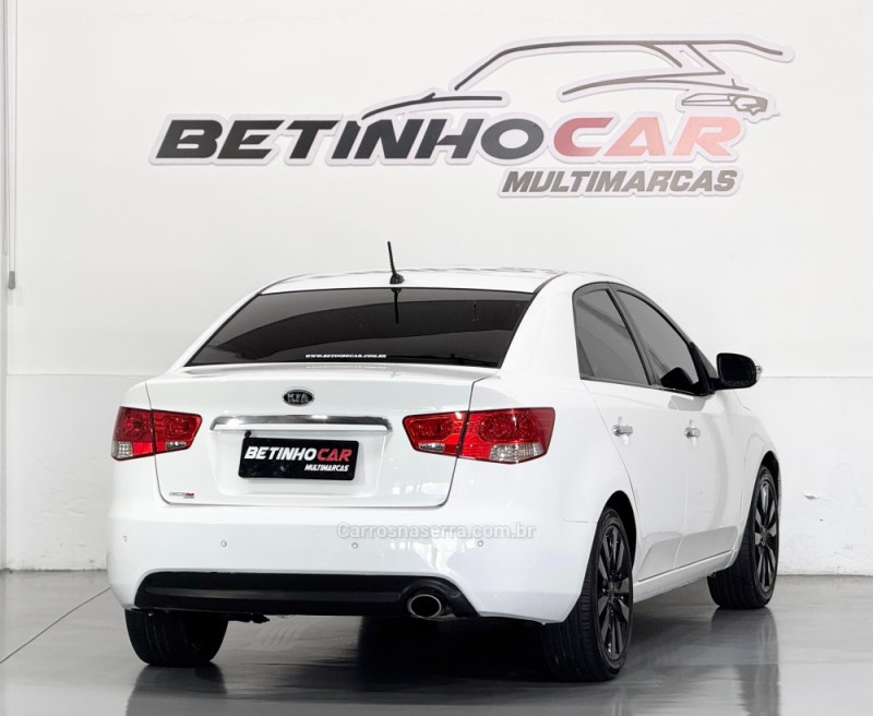 CERATO 1.6 SX2 16V GASOLINA 4P AUTOMÁTICO - 2011 - ESTâNCIA VELHA