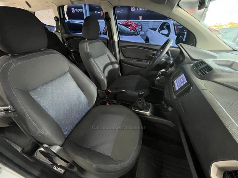 SPIN 1.8 LS 8V FLEX 4P MANUAL - 2017 - ESTâNCIA VELHA