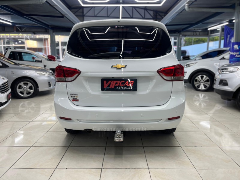 SPIN 1.8 LS 8V FLEX 4P MANUAL - 2017 - ESTâNCIA VELHA