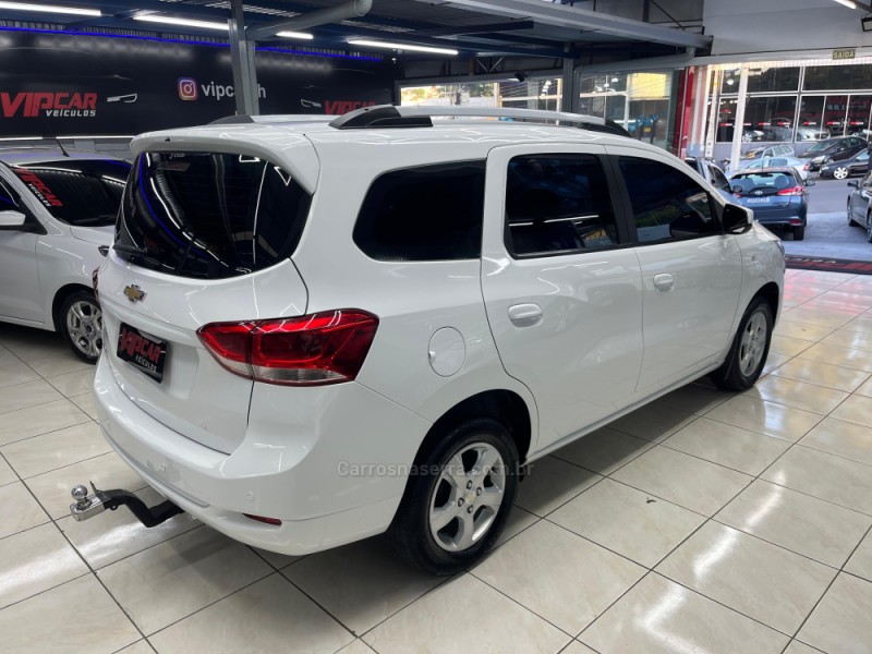 SPIN 1.8 LS 8V FLEX 4P MANUAL - 2017 - ESTâNCIA VELHA