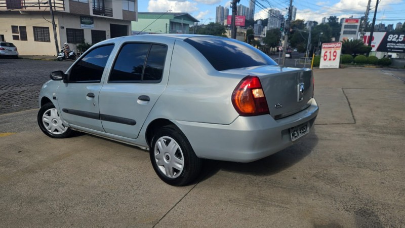 CLIO 1.0 EXPRESSION SEDAN 16V FLEX 4P MANUAL - 2008 - CAXIAS DO SUL