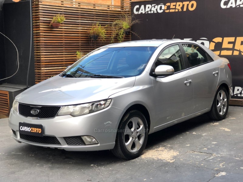 CERATO 1.6 EX2 SEDAN 16V GASOLINA 4P MANUAL - 2011 - NOVO HAMBURGO