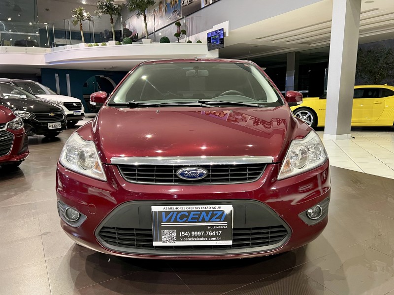 FOCUS 2.0 GLX SEDAN 16V FLEX 4P MANUAL - 2011 - FARROUPILHA