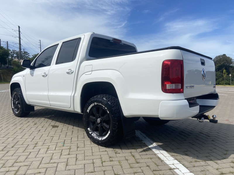 AMAROK 2.0 4X4 CD 16V TURBO INTERCOOLER DIESEL 4P MANUAL - 2015 - CAXIAS DO SUL