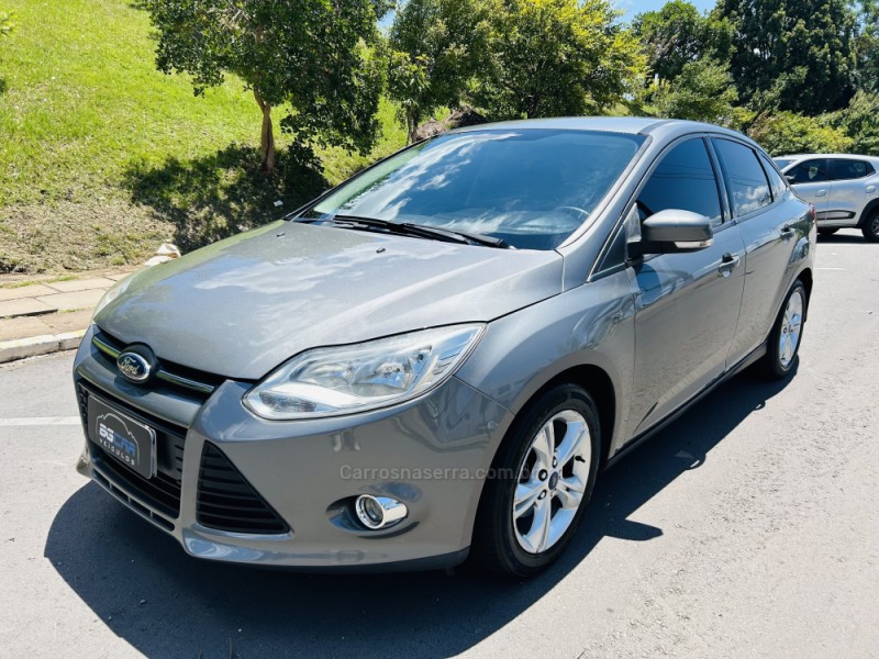 FOCUS 2.0 S SEDAN 16V FLEX 4P AUTOMÁTICO