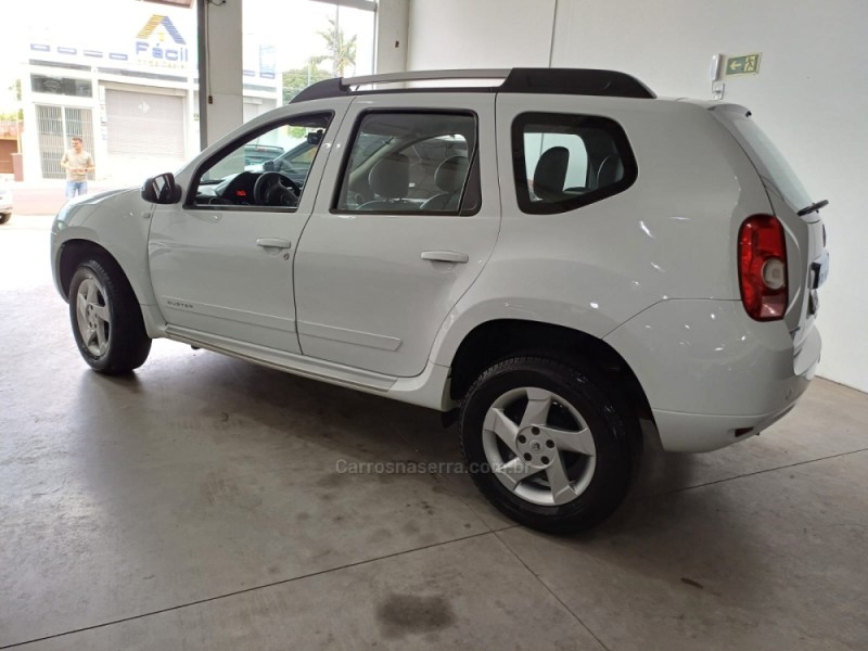 DUSTER 1.6 DYNAMIQUE 4X2 16V FLEX 4P MANUAL - 2013 - SANTA CRUZ DO SUL